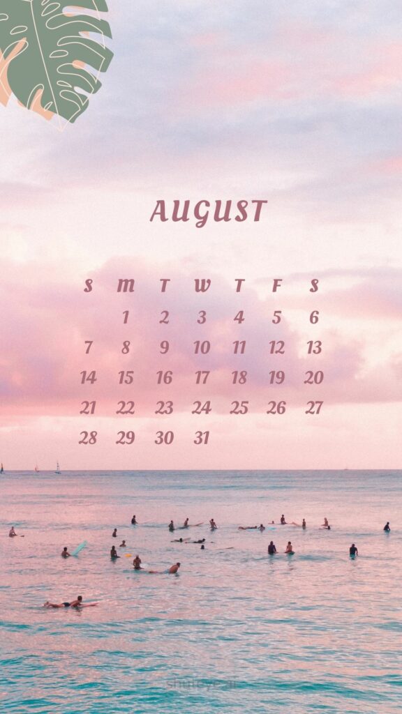 4free printable august calendar 2022