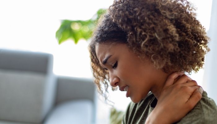 sleeping with a fan brings Sore Muscles